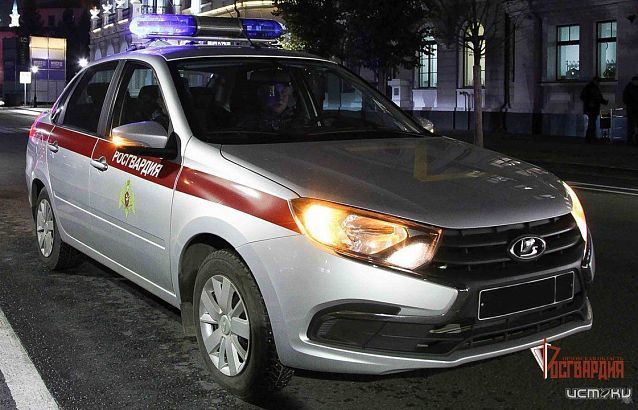 Буйного посетителя орловского пивбара пришлось усмирять силовикам