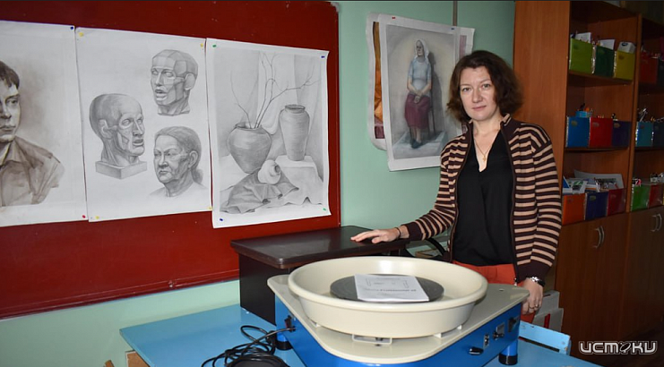 Знаменская детская школа пополнилась новыми инструментами