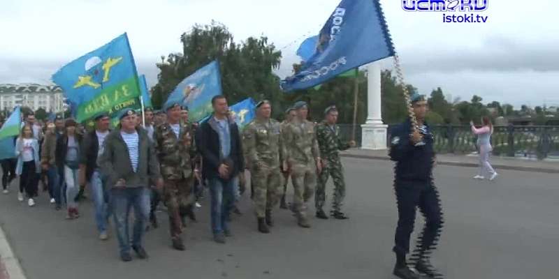«Никто, кроме нас»: орловская крылатая пехота сегодня отмечает День ВДВ
