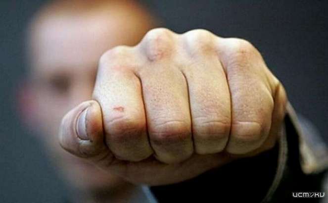 Орловские полицейские избили в отделе мужчину