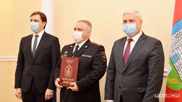 Клычков наградил участников расследования убийства 9-летней Вики Гнедовой