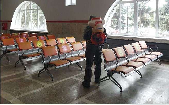 На орловском железнодорожном вокзале провели дезинфекцию