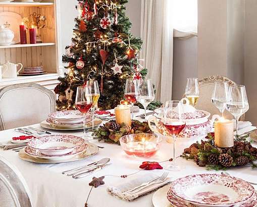 На Орловщине один из самых дорогих новогодних столов в России