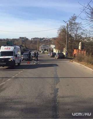 В Ливнах иномарка на перекрестке сбила велосипедиста