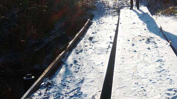 Ни на авто, ни пешком: жители орловской глубинки остались с двумя убитыми мостами