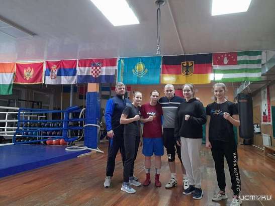Орловские спортсменки успешно выступили на Чемпионате и Первенстве ЦФО по боксу