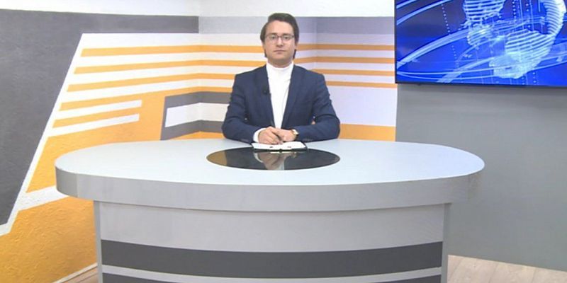  Орловчане заваливают губернатора вопросами про интернет, а мэр объяснил отсутствие тротуаров – об этом в «Оперативном эфире»