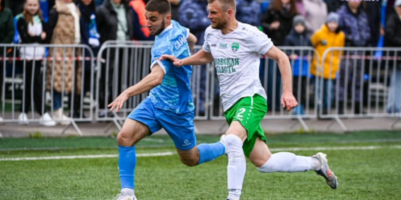 И снова в пролете. Нашим футболистам не удалось одолеть пензенцев, хотя раньше это делать получалось.