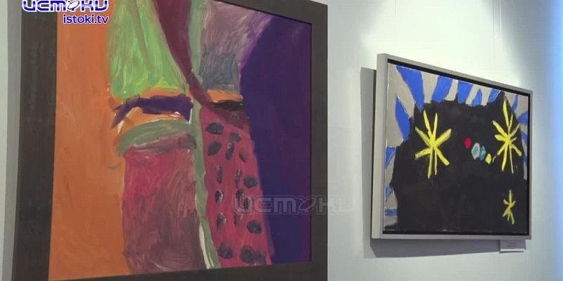 Орловчан приглашают на выставку „ТРИединство“. Открылась она в Орловском музее изобразительных искусств