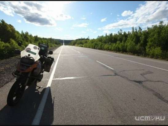 Ретро-байкеры вернулись из долгого путешествия 