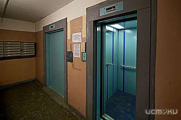 Орловчане могут задать вопросы о проведении капремонта и замене лифтов