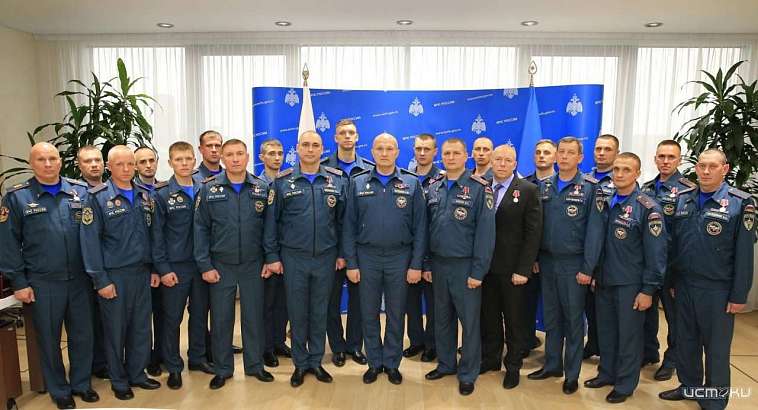 Орловский спасатель награждён медалью «За отвагу на пожаре»