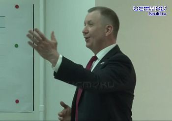 Ценовую политику, развитие промзон, поддержку торговли на селе и не только