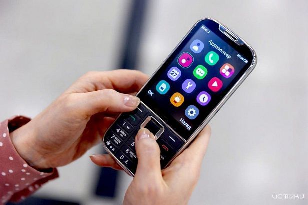 Ретро возвращается: почему орловцы не прощаются с телефонами нулевых