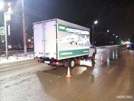 В Орле грузовик сбил пешехода. Он скончался на месте ДТП