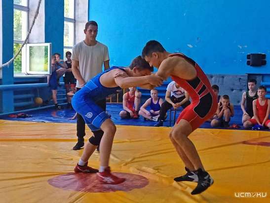 8 медалей разного достоинства завоевали орловские спортсмены на Всероссийских соревнованиях по вольной борьбе