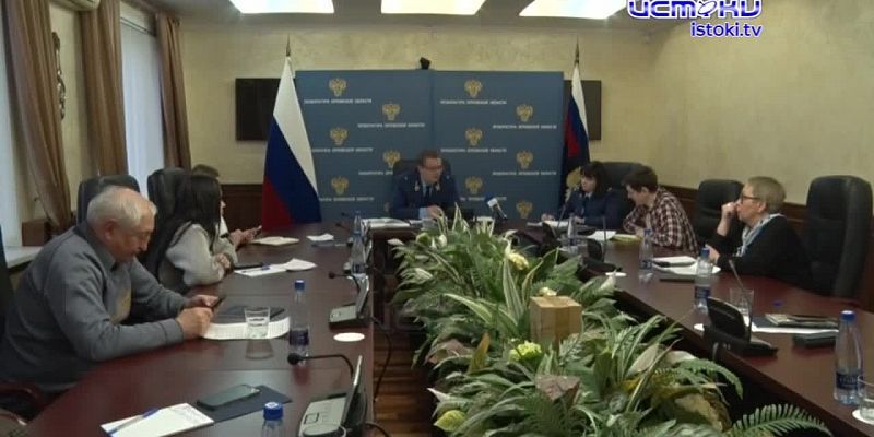 Прокурор Орловской области провёл открытую встречу со всеми ведущими СМИ региона: журналисты задали любые вопросы, а Алексей Тимошин подвёл итоги рабо...