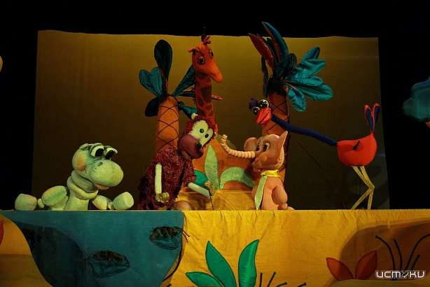 Зрителям орловского театра кукол предстоит встретиться с любопытным слоненком