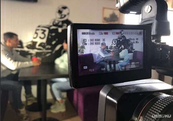 Сегодня на нашем канале в 19.20 смотрите программу "Интервью". Не пропустите!