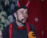 Ёлка приехала! В стационарном цирке "Триумф" стартовала новая программа "МЕГА ЁЛКА"