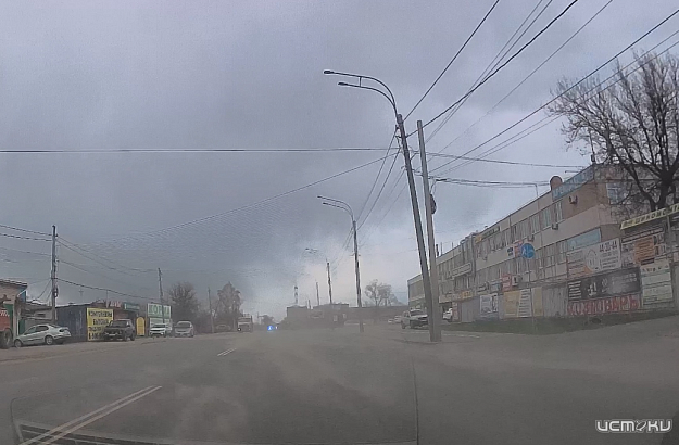 Орловские автолюбители накануне попали в пыльную бурю 