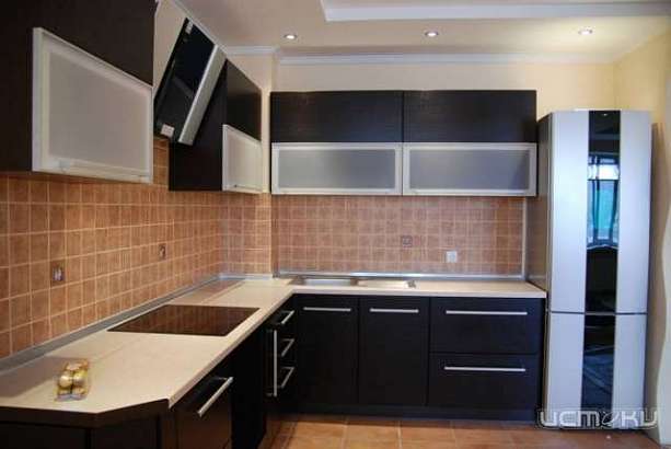 Кухни в стиле hi-tech