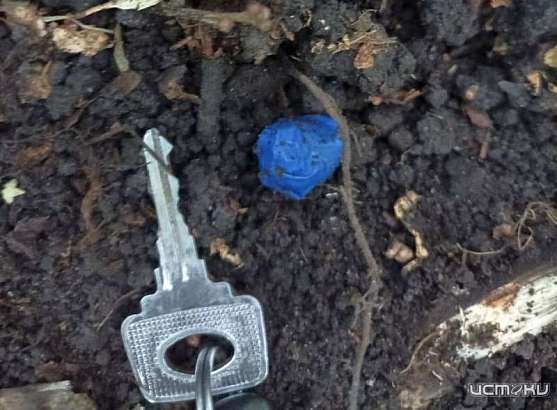 В Орле задержали кладмена с амфетамином В Орле задержали кладмена с амфетамином