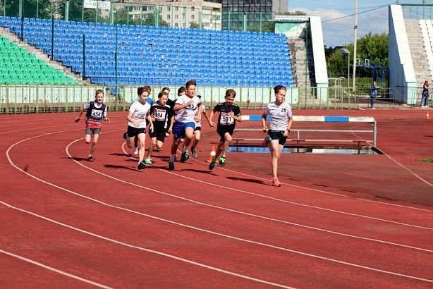 Региональный этап Всероссийской «Шиповки юных»: юные атлеты показали класс на ленинском стадионе!