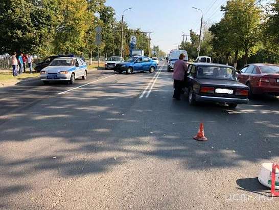 Тройное ДТП: в Северном районе Орла не разъехались «семерка», ЗАЗ и «Рено»