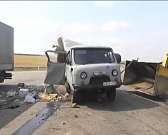 В Ливенском районе водитель «КамАЗа» выпрыгнул на ходу перед столкновением с автомобилем «УАЗ»