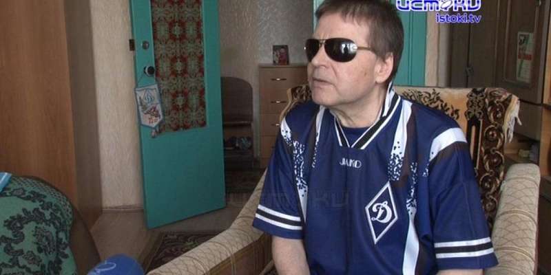 Даже потеряв зрение, не забросил любимое дело: Сергей Стародубцев уже много лет пишет книги об орловском футболе