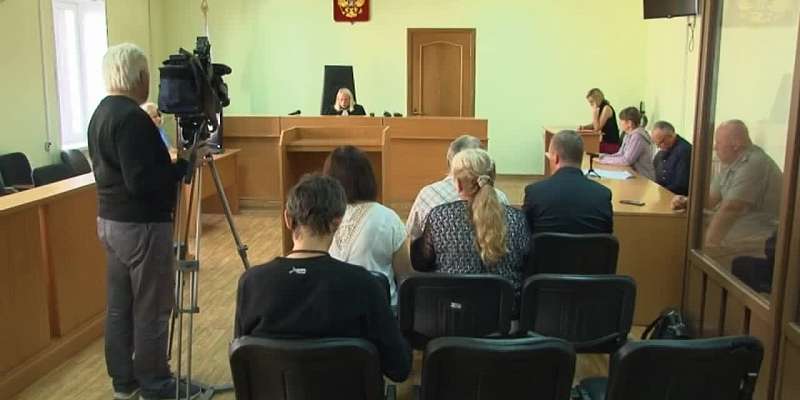 Таможня нашла на автомобиле лишние запчасти, в Орле прошел мотофестиваль - новости за 90 секунд
