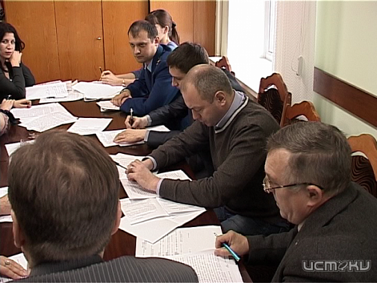 Прокурор оспаривает право орловских депутатов на некоторые льготы 