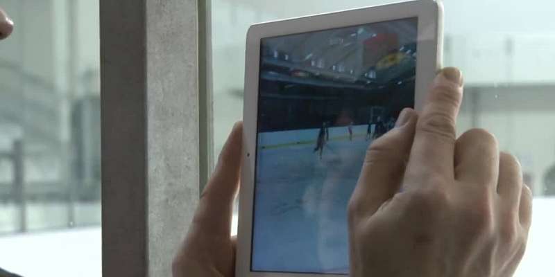 «Шайбу, шайбу!»: орловские хоккеисты выиграли домашний Кубок «Славянского»