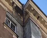 Видео: сегодня прохожие увидели водопад в центре Орла