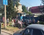 «Полосатый рейс» потерпел фиаско: в Орле из фуры рассыпались арбузы