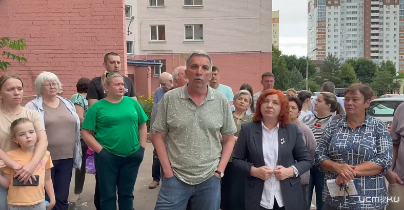 Орловчане хотят заплатить за потребленные тепло и воду, но не могут. Да и воду греть им перестали.