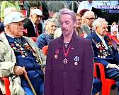 Орловский писатель Сергей Рассохин поздравляет жителей Орла с наступающими праздниками