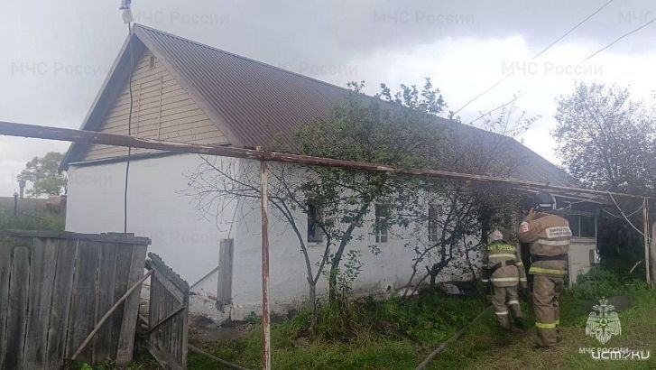 В Орловской области в сгоревшем доме обнаружили тело мужчины