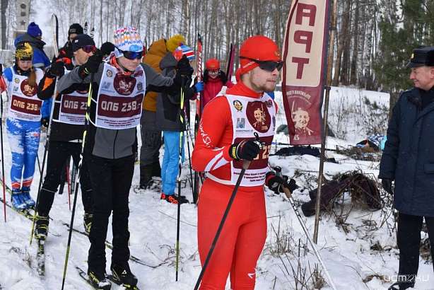 В Болховском районе прошла 10-ая лыжная гонка памяти Фёдора Давыдова