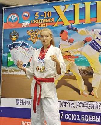 Орловчанка из Анапы привезла сразу три золотых медали