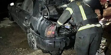 Ночь в «Каскаде»: в орловском гаражном кооперативе вспыхнул автомобиль