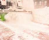 Снег выпал в очередной раз неожиданно для коммунал