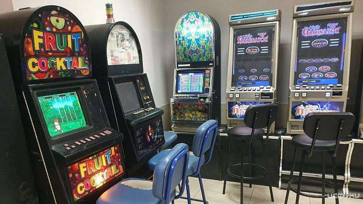 Орловчанин устроил в подвале нелегальный игровой клуб