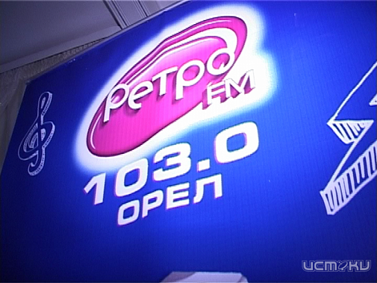 Танцуют все! На ретро-вечеринке!