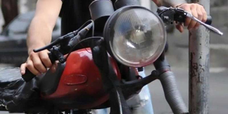 Под Орлом пьяный горе-грабитель не смог украсть мотоцикл