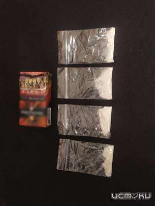 У орловчанина в авто нашли крупную партию наркотиков