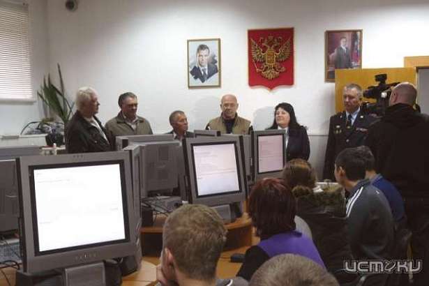 В Управлении ГИБДД провели конкурс «Водитель-пенсионер – молодым водителям пример»