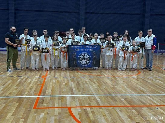 Орловские каратисты вернулись из Воронежа с россыпью наград разного достоинства 