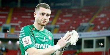 футбол «Урал» встретил Александра Селихова
